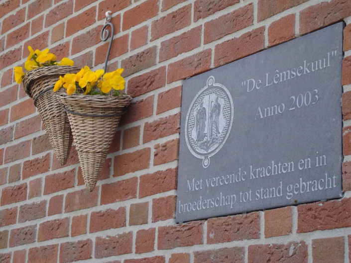 Clubgebouw tekst